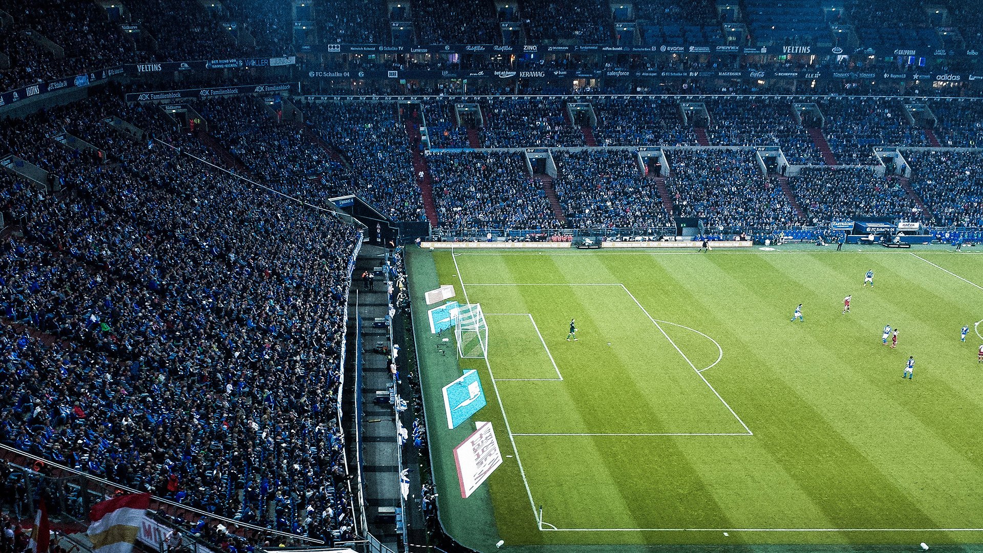 LEYU乐鱼体育官方网站-解说点评:专家眼中的比赛亮点,比赛解说的作用